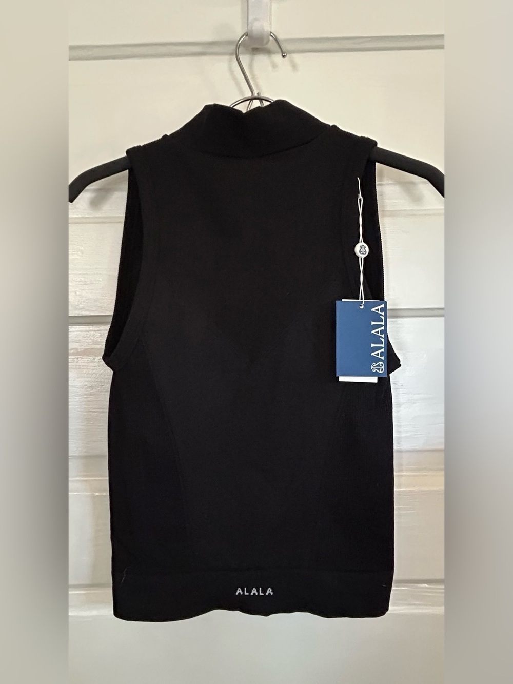 Alala Black Ribbed Mock Neck Athletic Tank - Picture 3 of 6
